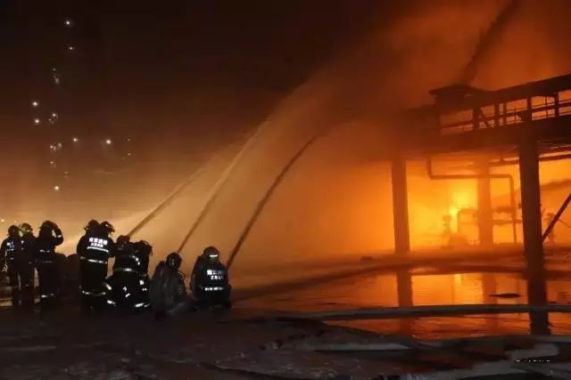 ʯ��ʯ��������������������������������������й¶�޴����Σ�