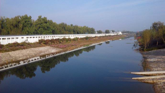 ����ͷ������װ��������������������Ͽ�ž���������